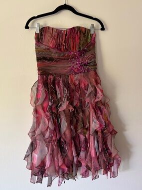 Caché Y2K Strapless Pink Floral Chiffon Jeweled Ruffle Mini Dress Size 2